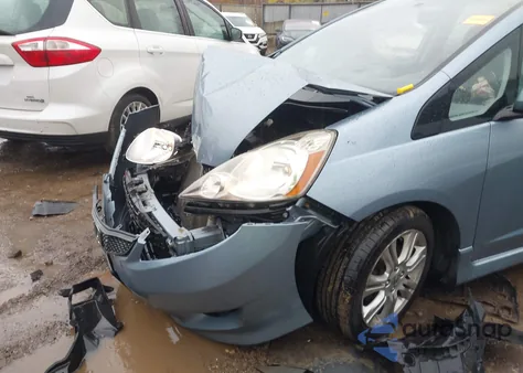 2011 Honda Fit Sport from USA, damaged, VIN JHMGE8H55BC002471